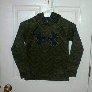 EUC boys under armour hoodie size YXS
